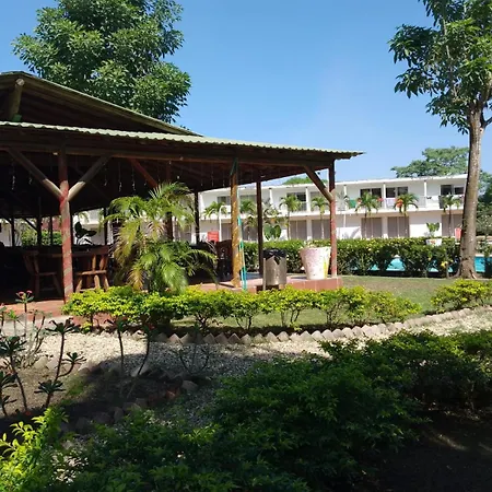 Hotel Parador Tropical *