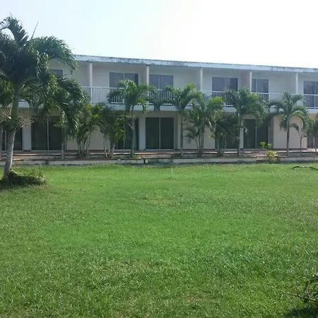 Hotel Parador Tropical Cartagena